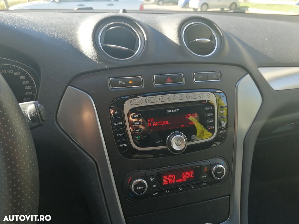 Ford Mondeo - 3