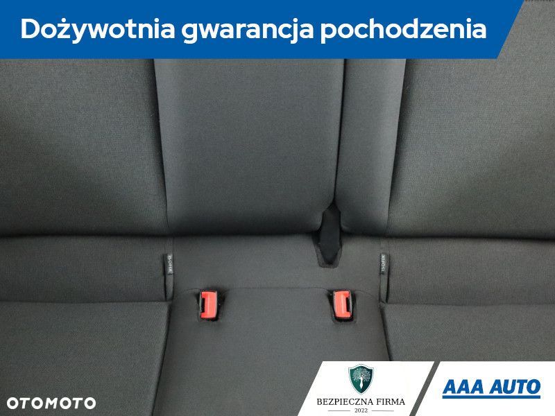 Volkswagen up! - 12