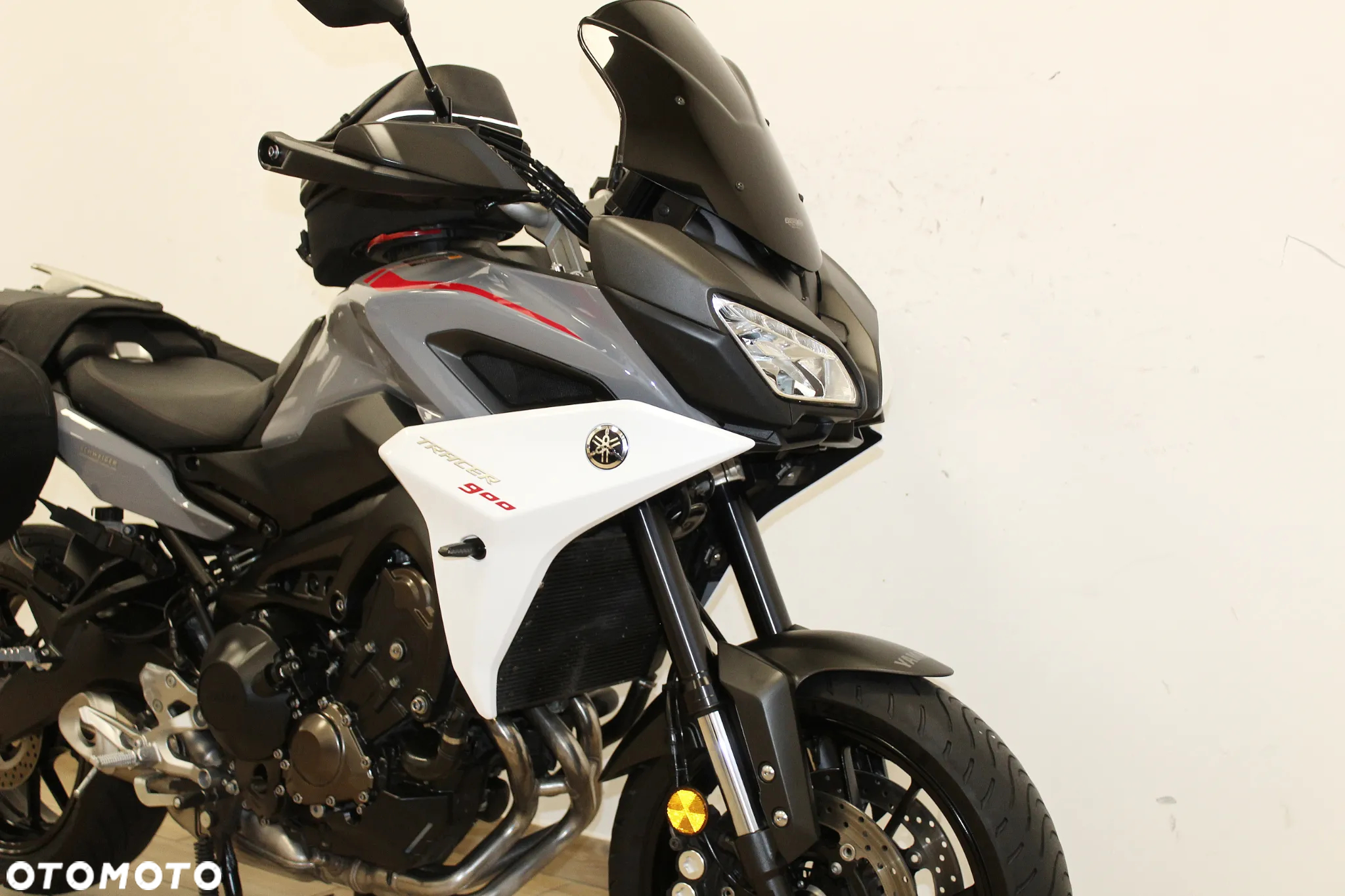 Yamaha MT - 7