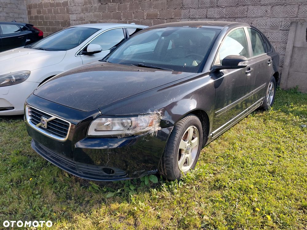 Volvo S40