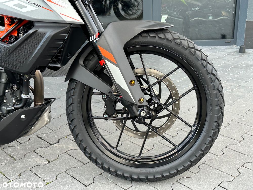 KTM Adventure - 8
