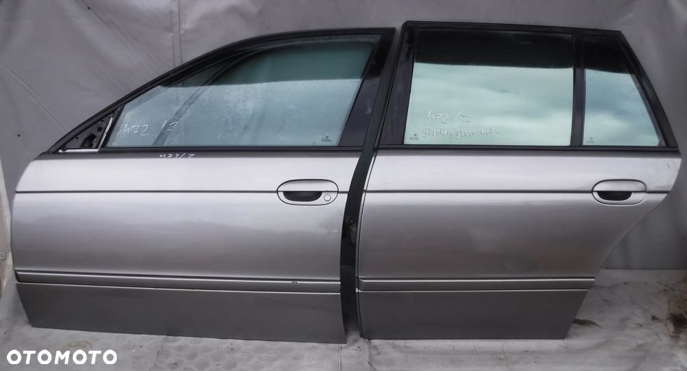 BMW E39 SEDAN KOMBI DRZWI PRZEDNIE TYLNE LEWE 472/7 STERLING GRAU - ŁADNE, BEZ RDZY - 1
