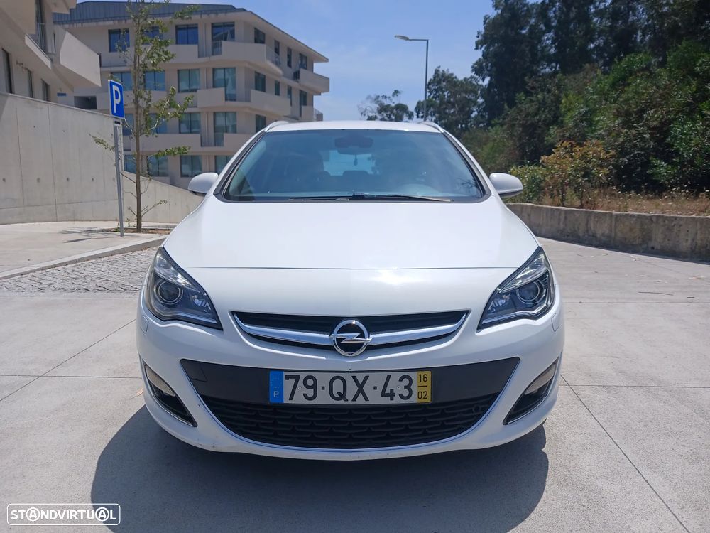 Opel Astra Sports Tourer 1.6 CDTi Executive S/S - 2