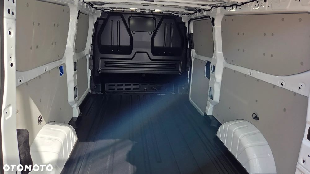 Ford TRANSIT E-CUSTOM VAN - 8