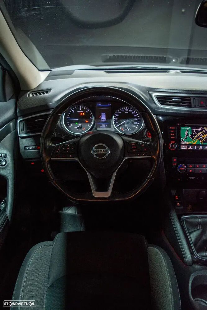 Nissan Qashqai - 14