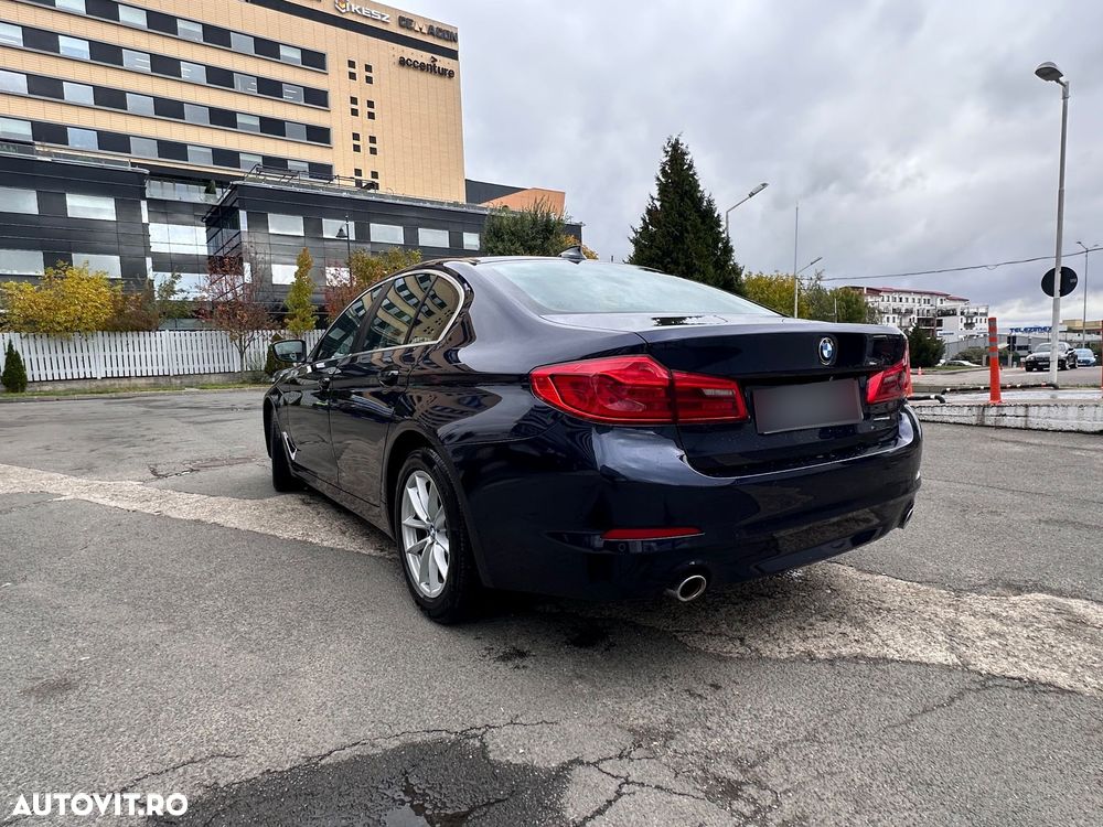 BMW Seria 5 520d xDrive Aut. - 4