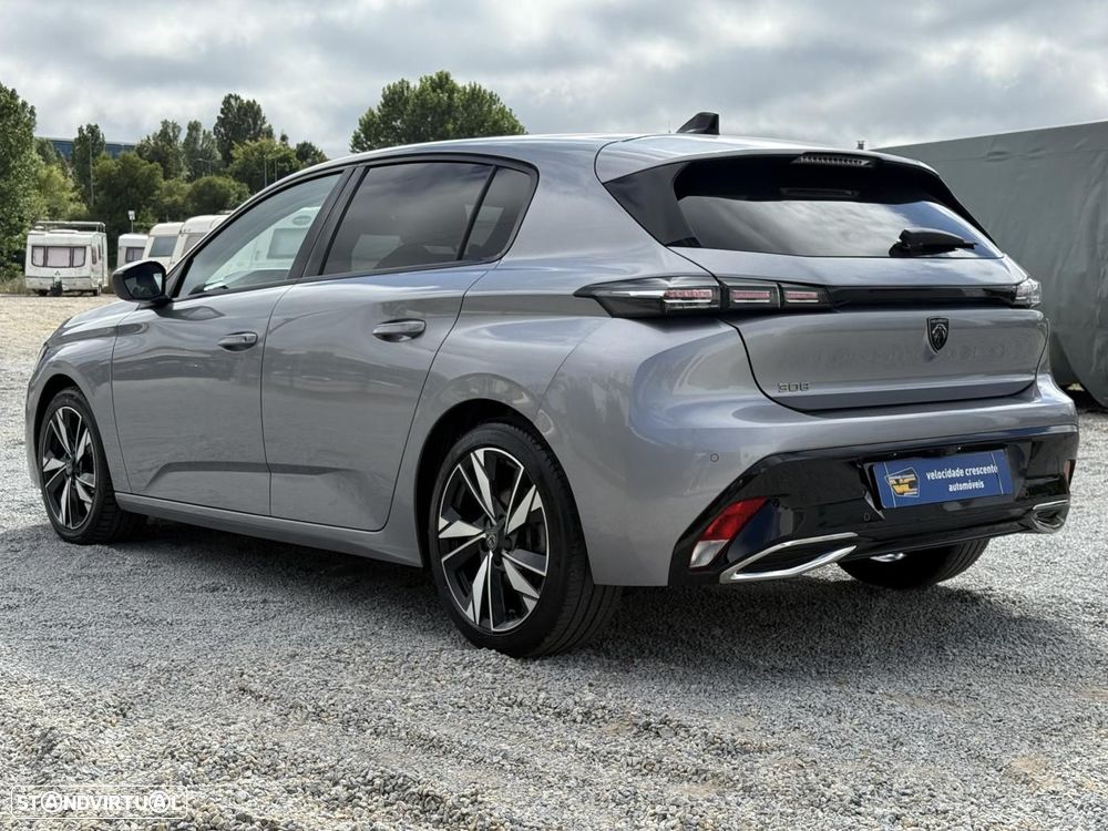 Peugeot 308 1.2 PureTech Allure EAT8 - 18