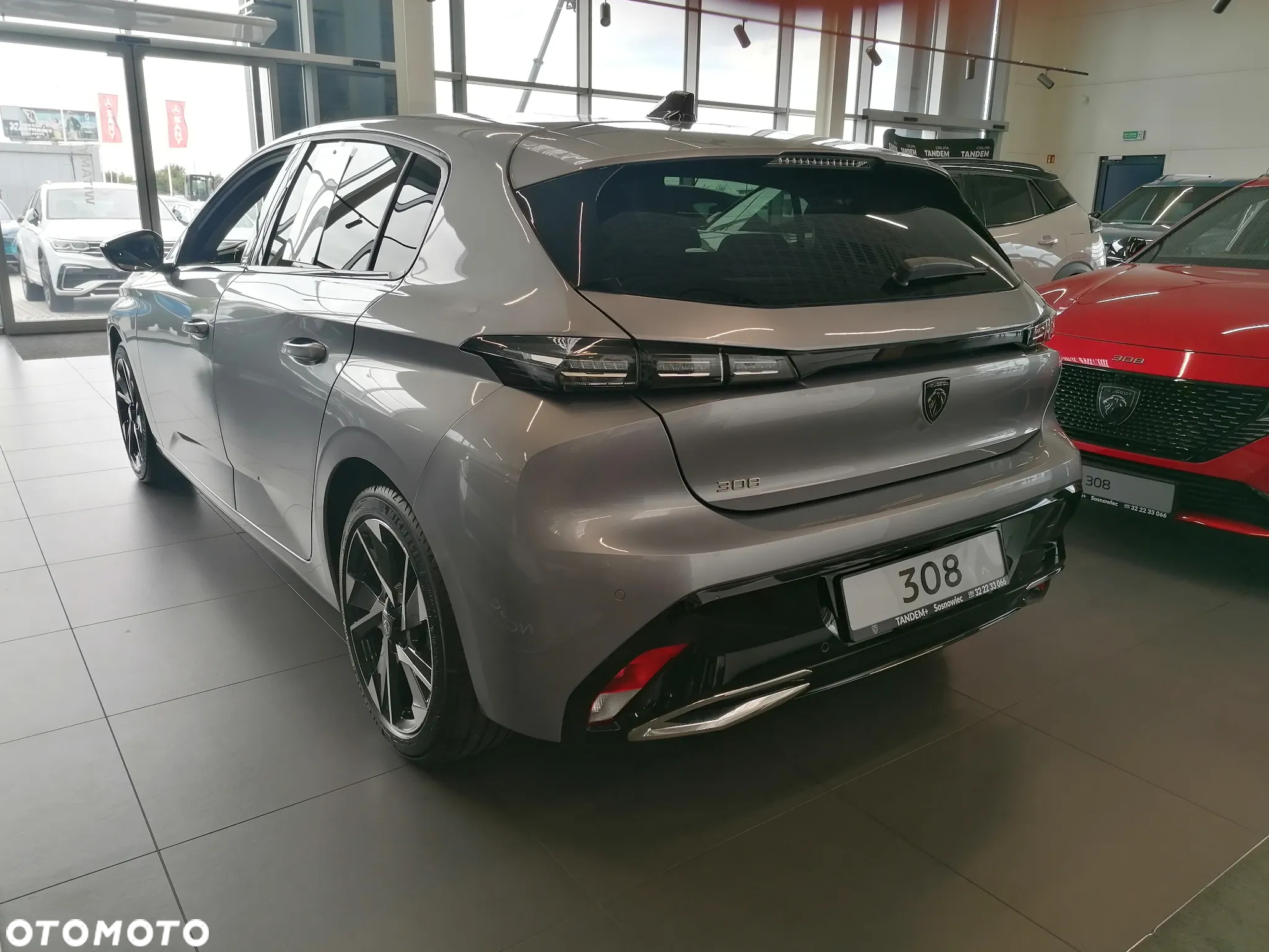 Peugeot 308 1.2 PureTech Allure S&S - 4