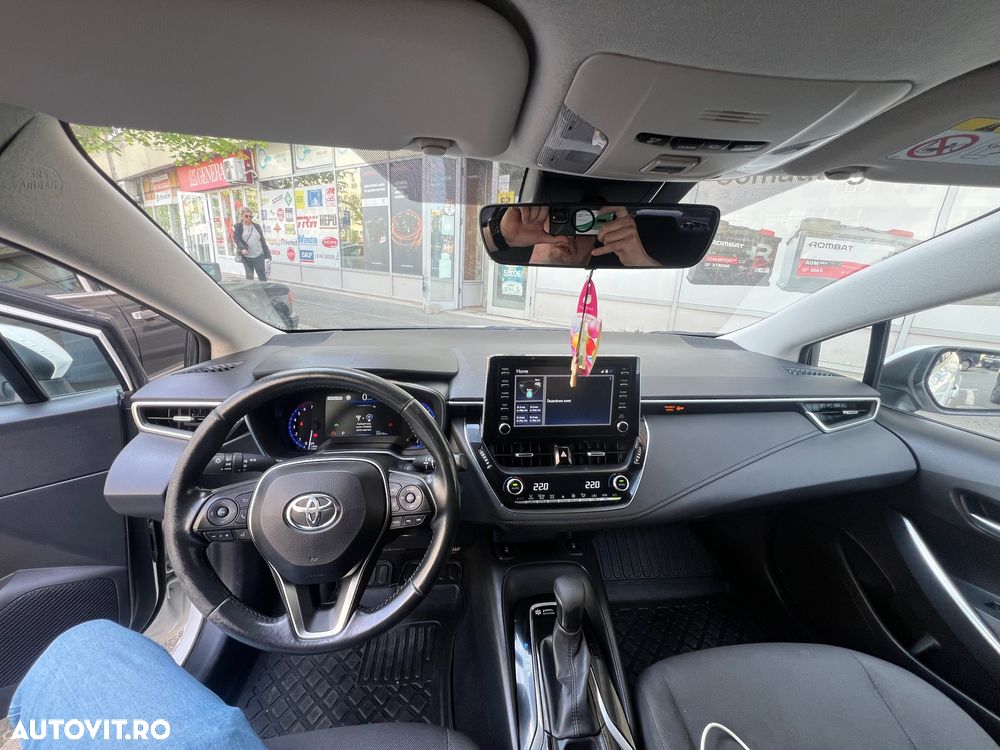 Toyota Corolla 1.8 HSD Dynamic - 14