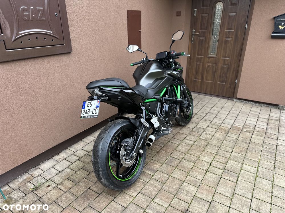 Kawasaki Z 650 - 6
