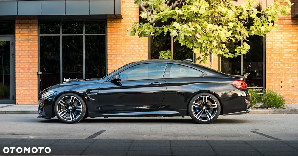 BMW M4 DKG - 3
