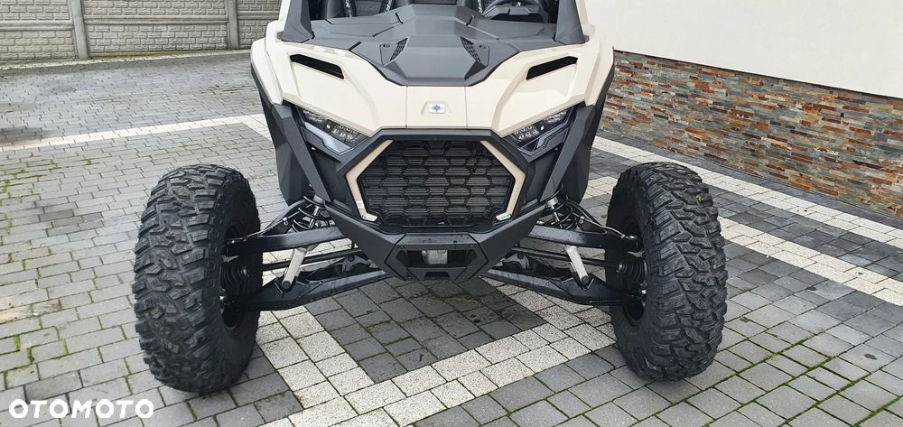 Polaris RZR - 7