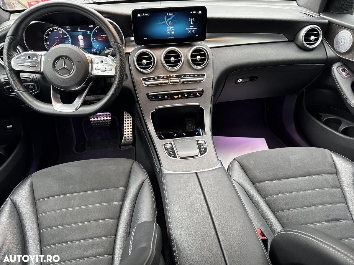 Mercedes-Benz GLC Coupe 300 d 4MATIC - 11