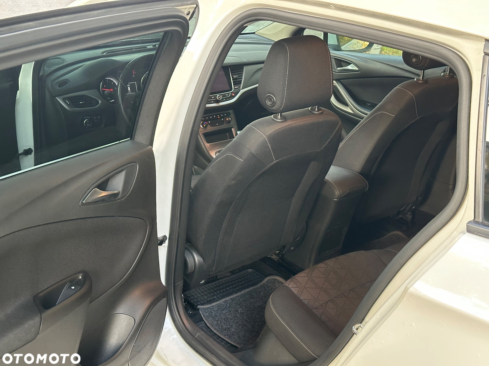 Opel Astra - 19