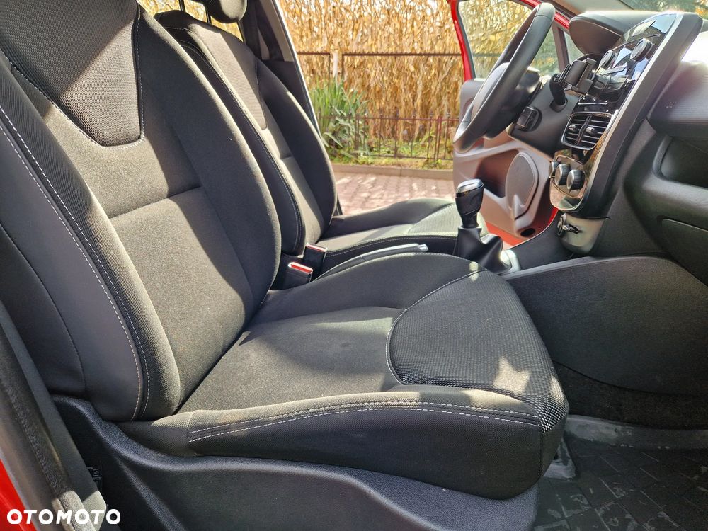 Renault Clio 0.9 TCe Life - 25