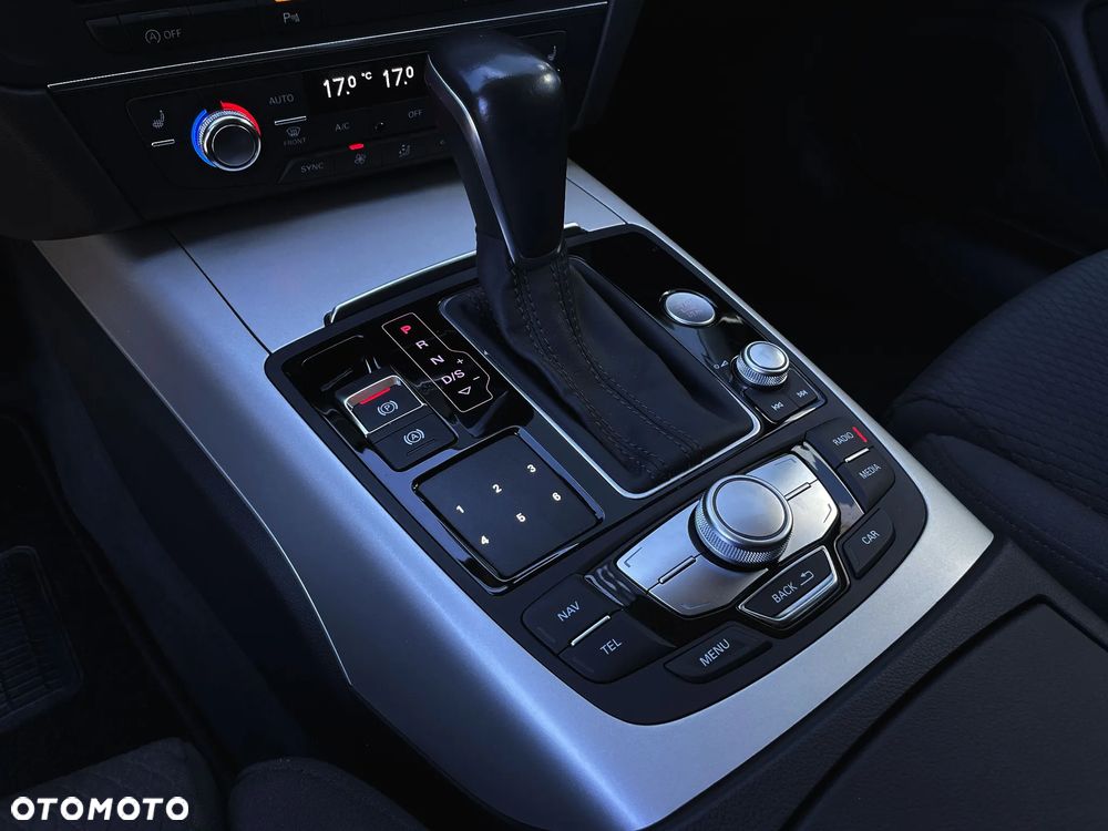 Audi A6 Avant 2.0 TDI Ultra S tronic - 32