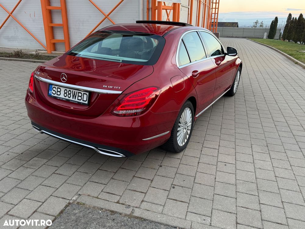 Mercedes-Benz C 220 d 4MATIC Aut. - 4