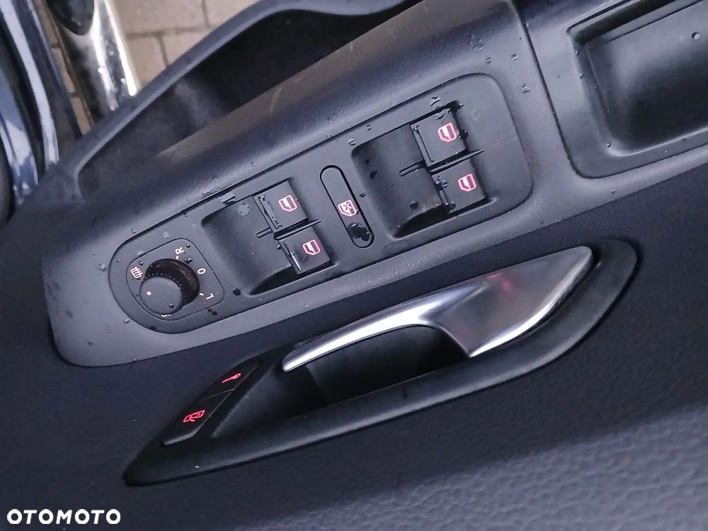Volkswagen Amarok 2.0 BiTDI Autm Highline - 9