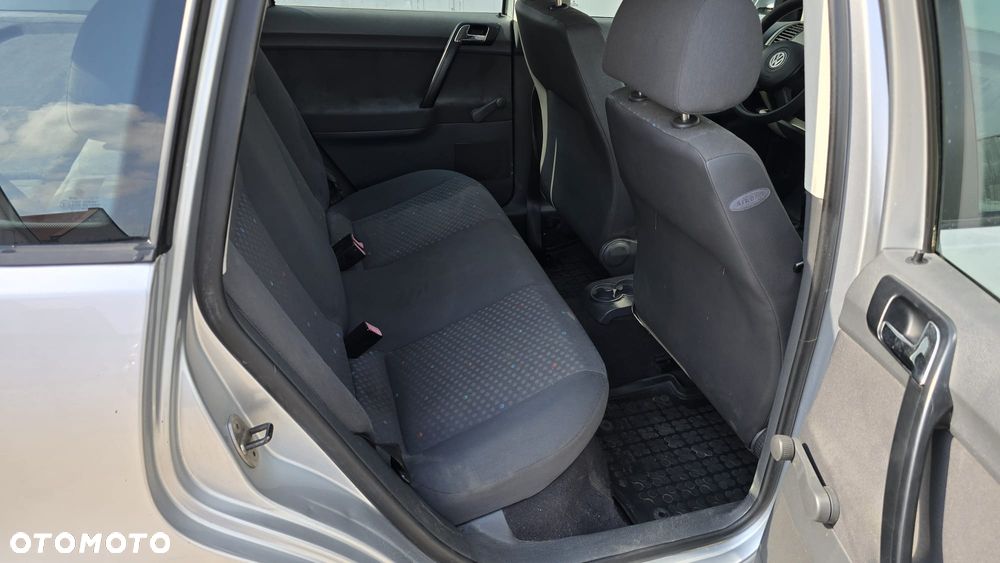 Volkswagen Polo 1.4 16V Comfortline - 22