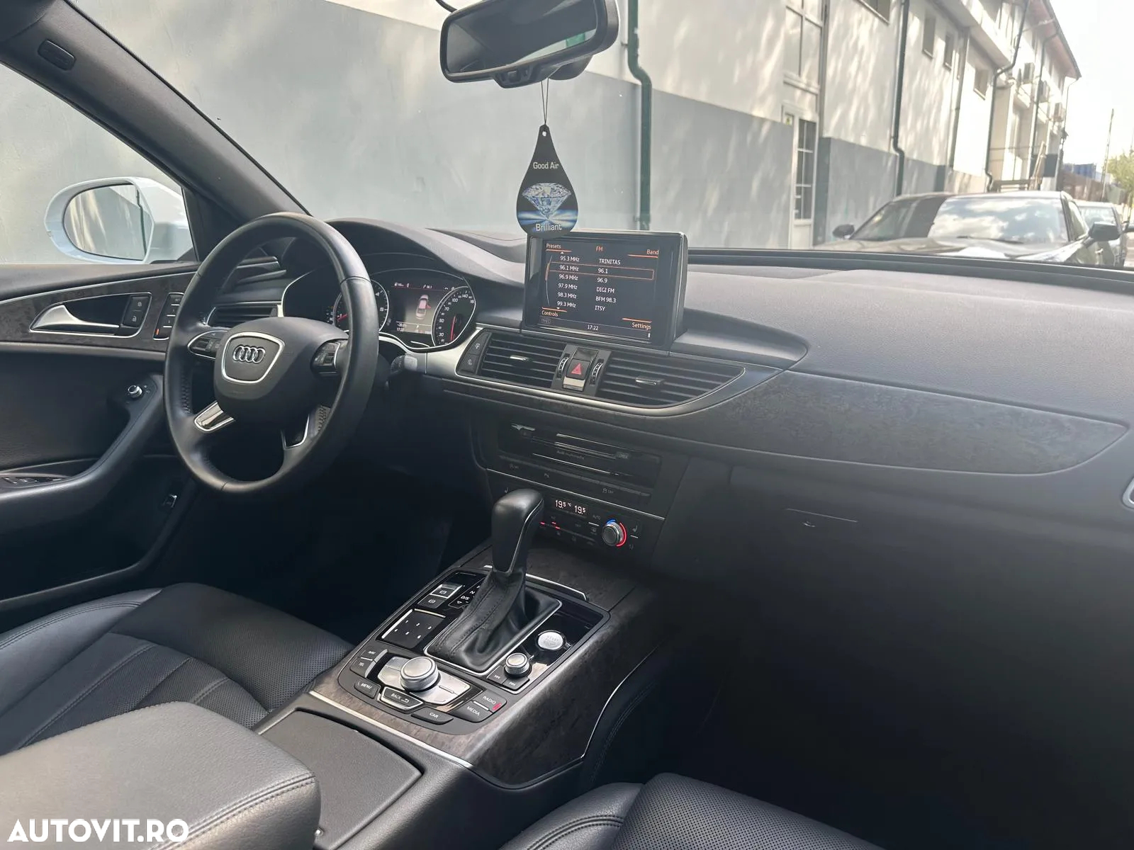 Audi A6 2.0 TDI Ultra S tronic - 16