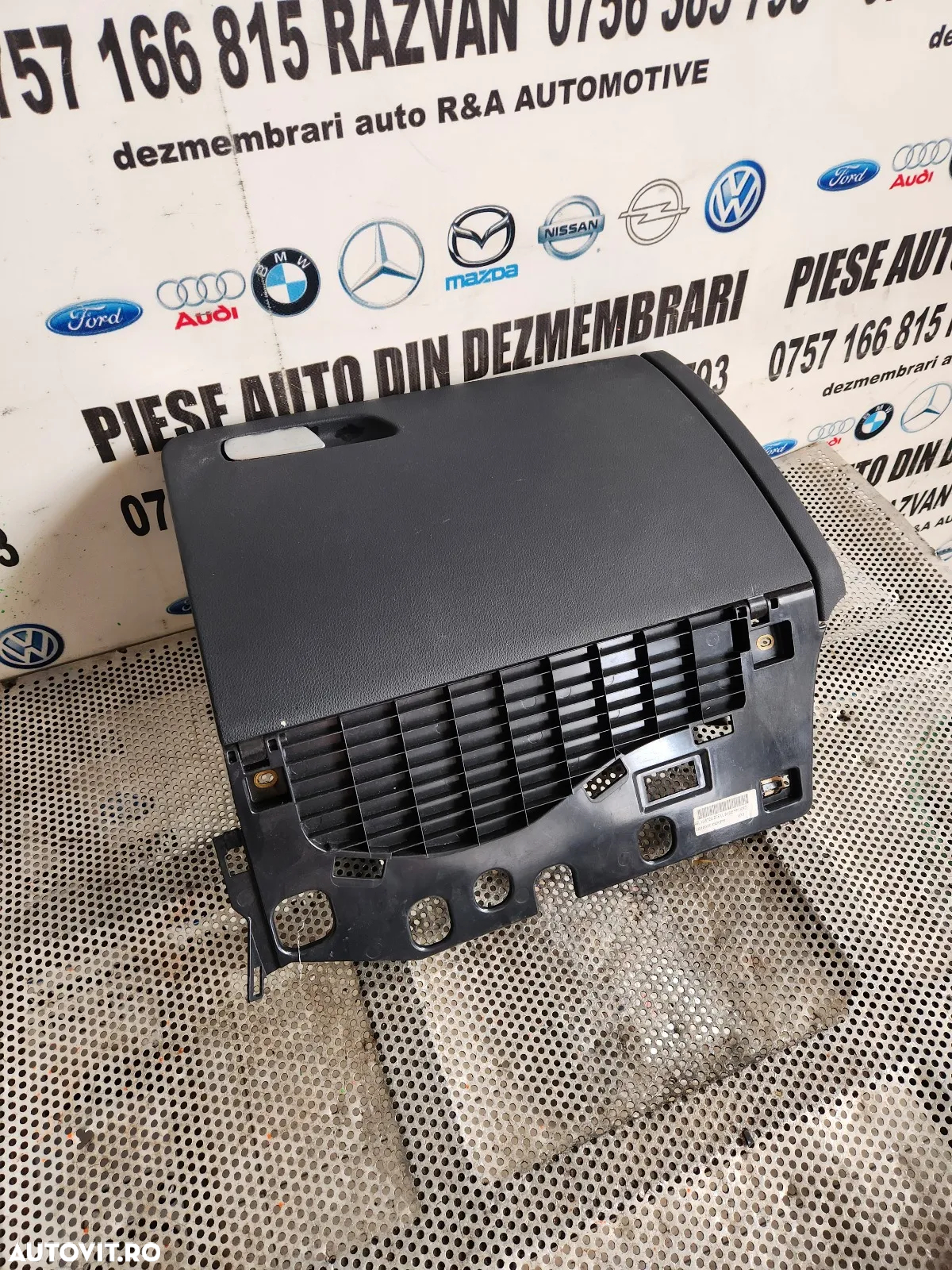 Torpedo Cutie Acte Audi Q5 8R An 2008-2009-2010-2011-2012-2013-2014-2015-2016-2017 Volan Stanga Eur - 4