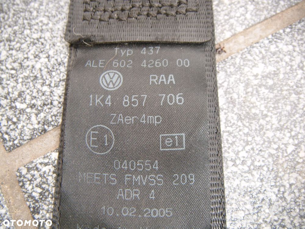 vw golf V 5d napinacz- pas bezpieczeństwa lewy przód 1k4857706 - 2