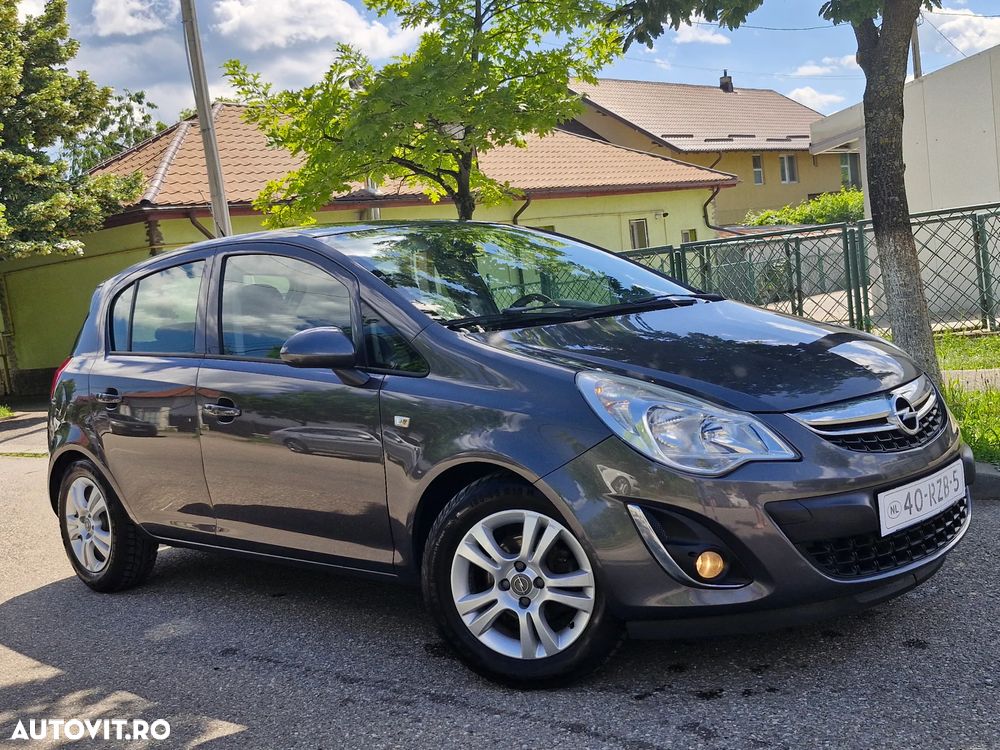 Opel Corsa 1.3 CDTI DPF Color Elegance - 2