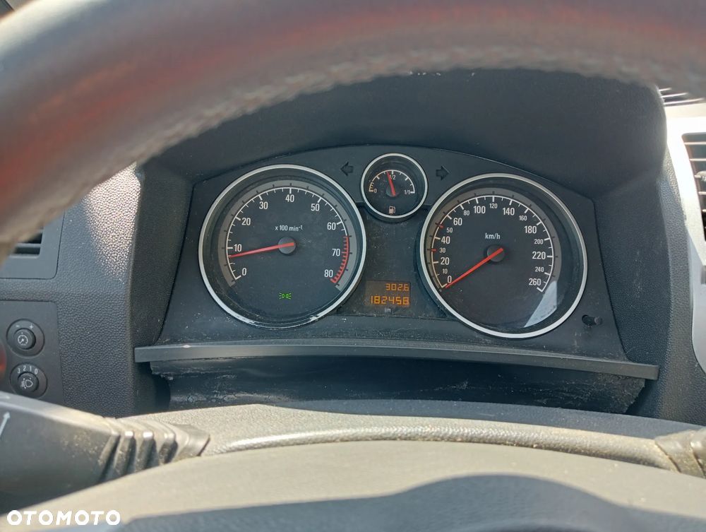 Opel Zafira 1.8 Essentia EU5 - 15