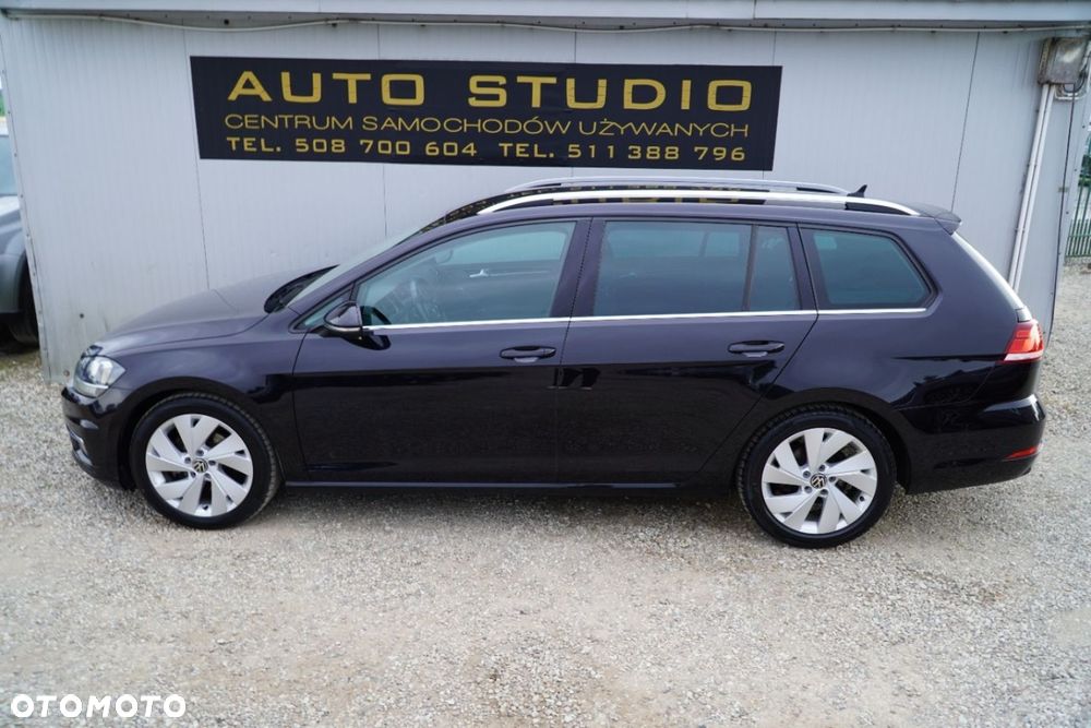 Volkswagen Golf Variant - 26