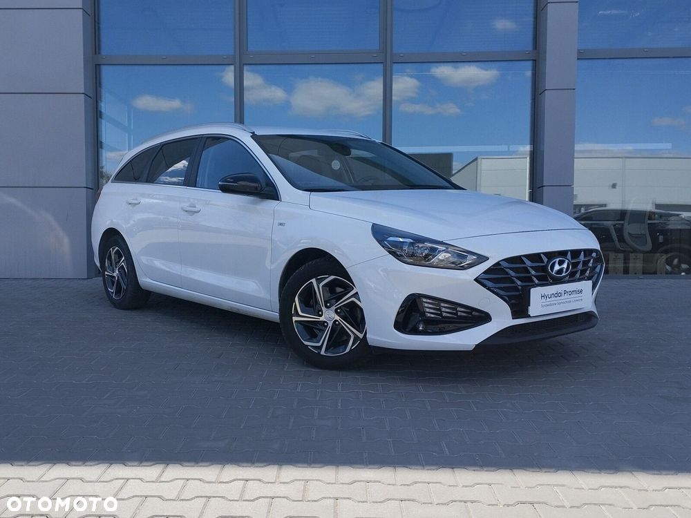 Hyundai i30 1.5 T-GDI 48V Smart - 2