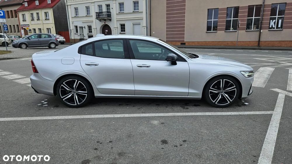 Volvo S60 T4 R-Design First Edition - 2