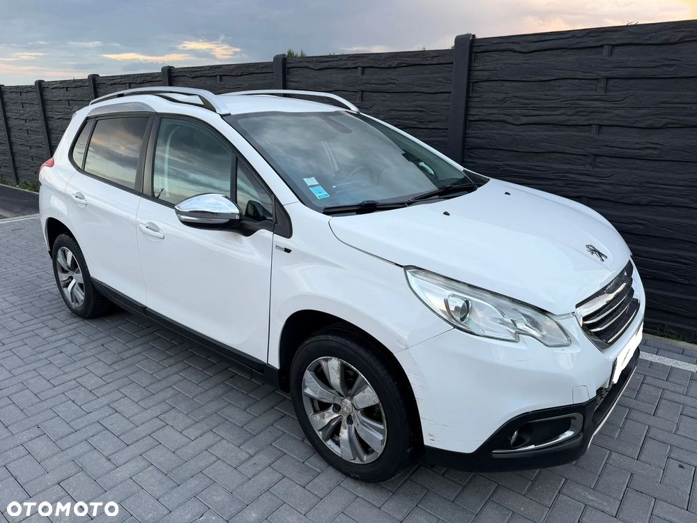 Peugeot 2008 1.6 BlueHDi Style - 5