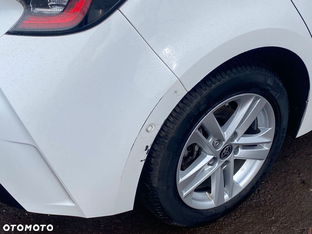 Toyota Corolla 1.8 Hybrid Comfort - 4