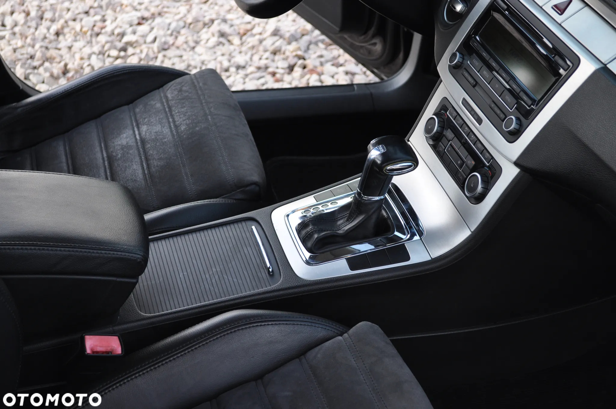 Volkswagen Passat 2.0 TDI DPF Comfortline DSG - 25