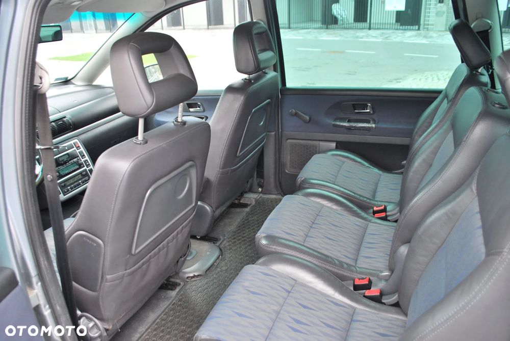 Ford Galaxy - 6