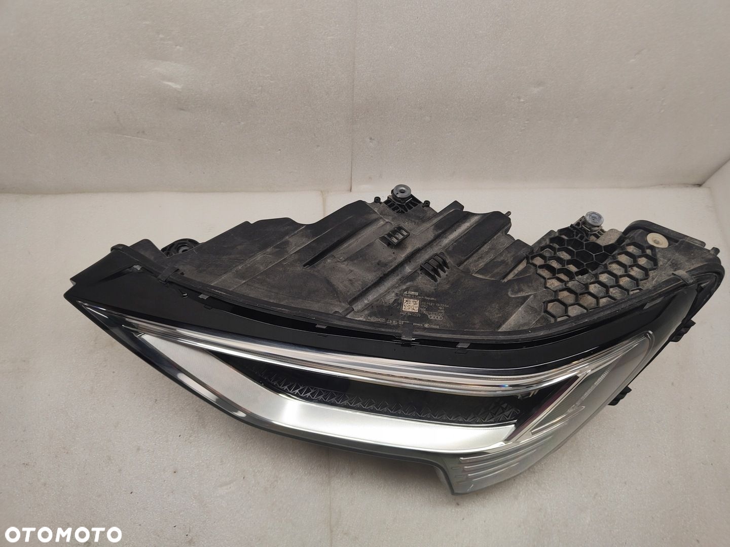 AUDI Q4 E-TRON MATRIX LED LAMPA LEWY PRZÓD 4KE941039 - 7