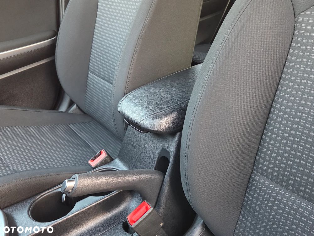 Kia Ceed 1.5 T-GDI S - 27