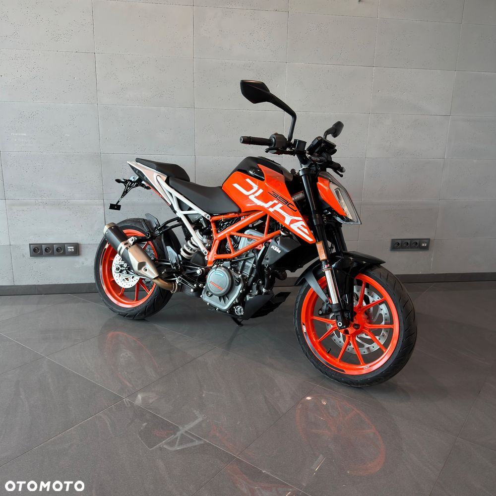KTM Duke 390 - 1