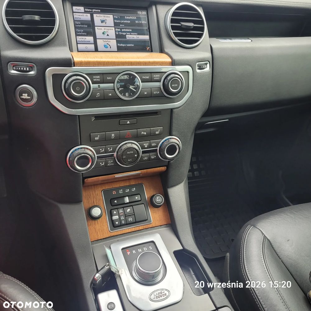 Land Rover Discovery 3.0 Si6 HSE Luxury - 26