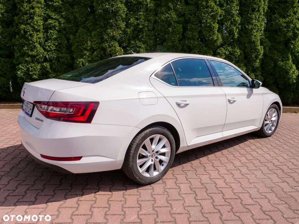 Skoda Superb 1.4 TSI ACT Ambition DSG - 6