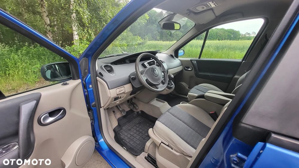 Renault Scenic - 13