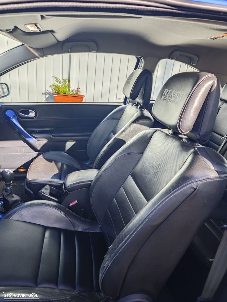 Renault Mégane - 6