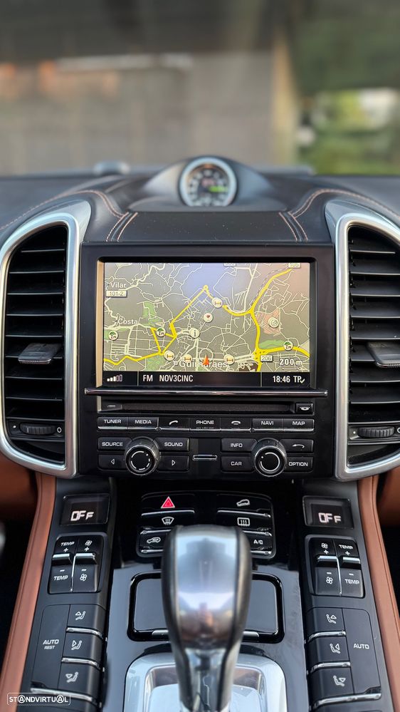 Porsche Cayenne S Hybrid Tiptronic S - 16