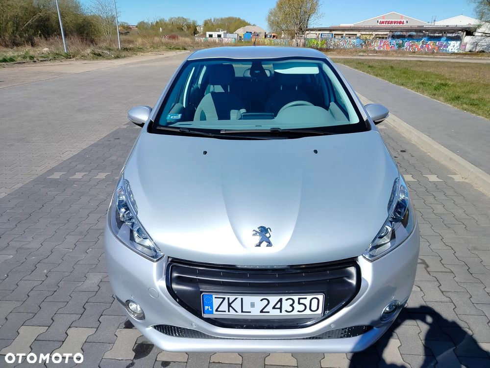 Peugeot 208 1.6 VTi Allure - 10