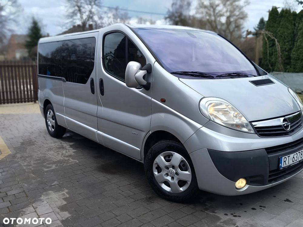 Opel Vivaro - 29