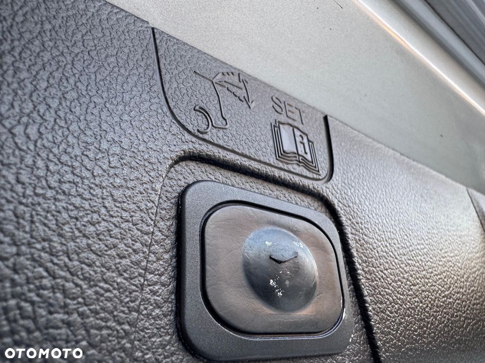 Ford C-MAX 1.0 EcoBoost Titanium ASS - 27