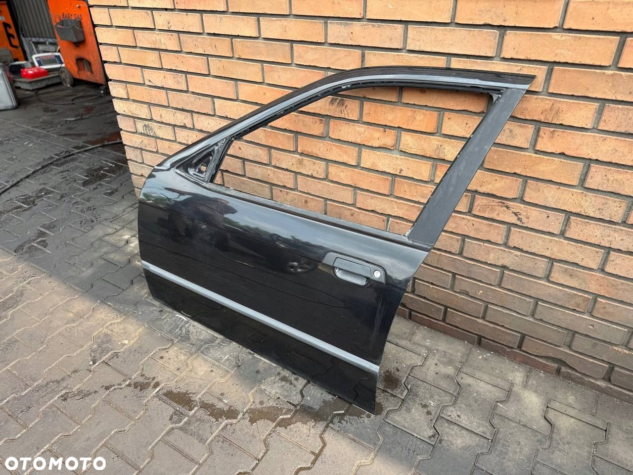 DRZWI LEWY PRZÓD BMW E36 COSMOSSCHWARZ - 2