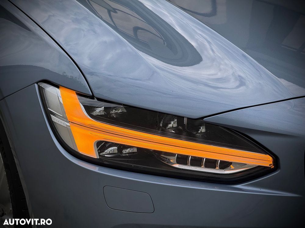 Volvo S90 T8 Twin Engine AWD Geartronic Inscription - 33