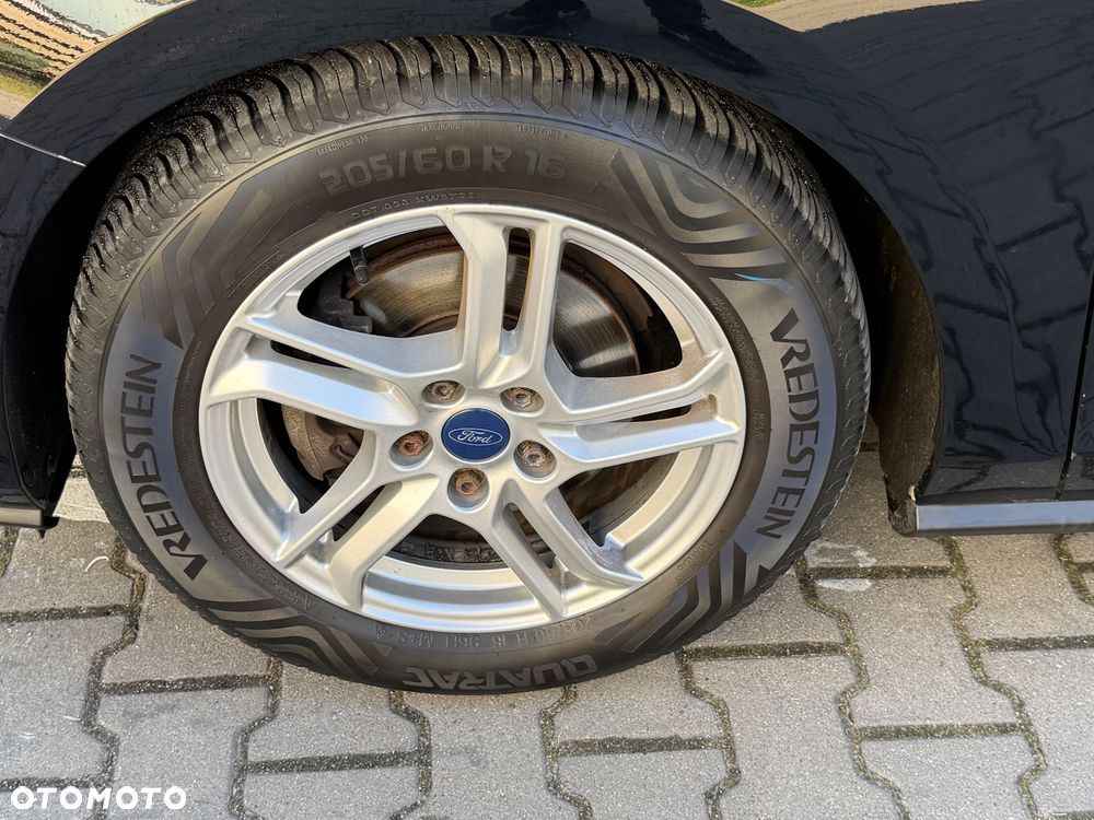 Ford Focus 1.0 EcoBoost Start-Stopp-System COOL&CONNECT DESIGN - 35