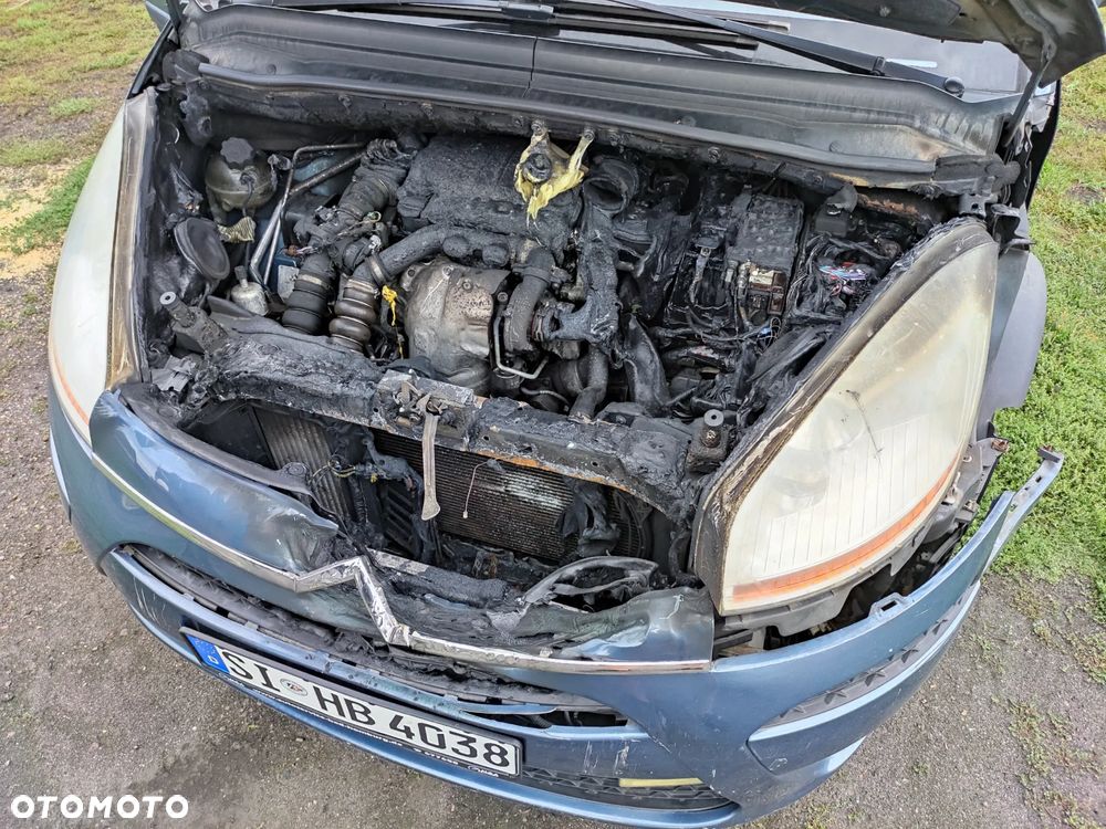 Citroën C4 Grand Picasso 1.6 HDi Impress MCP - 24